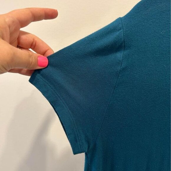 Woman’s peplum t-shirt. Teal. Size small. Excellent condition. Crew neck. Soft!! - Picture 3 of 6